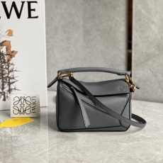 Loewe Puzzle Bags